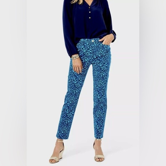 Lilly Pulitzer Pants - Lilly Pulitzer- Kelly Stretch Pants Oyster Bay‎ Size 2